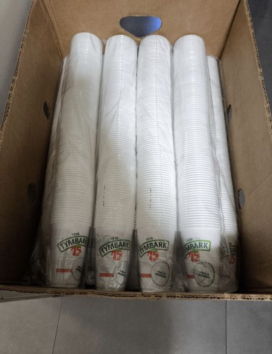 Sprzedam kubki plastikowe 200 ml - 3000 szuk