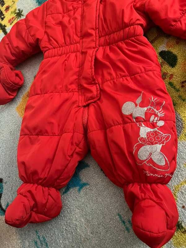 czerwony zimowy kombinezon dla dziewczynki C&A Disney r. 68 cm Minnie