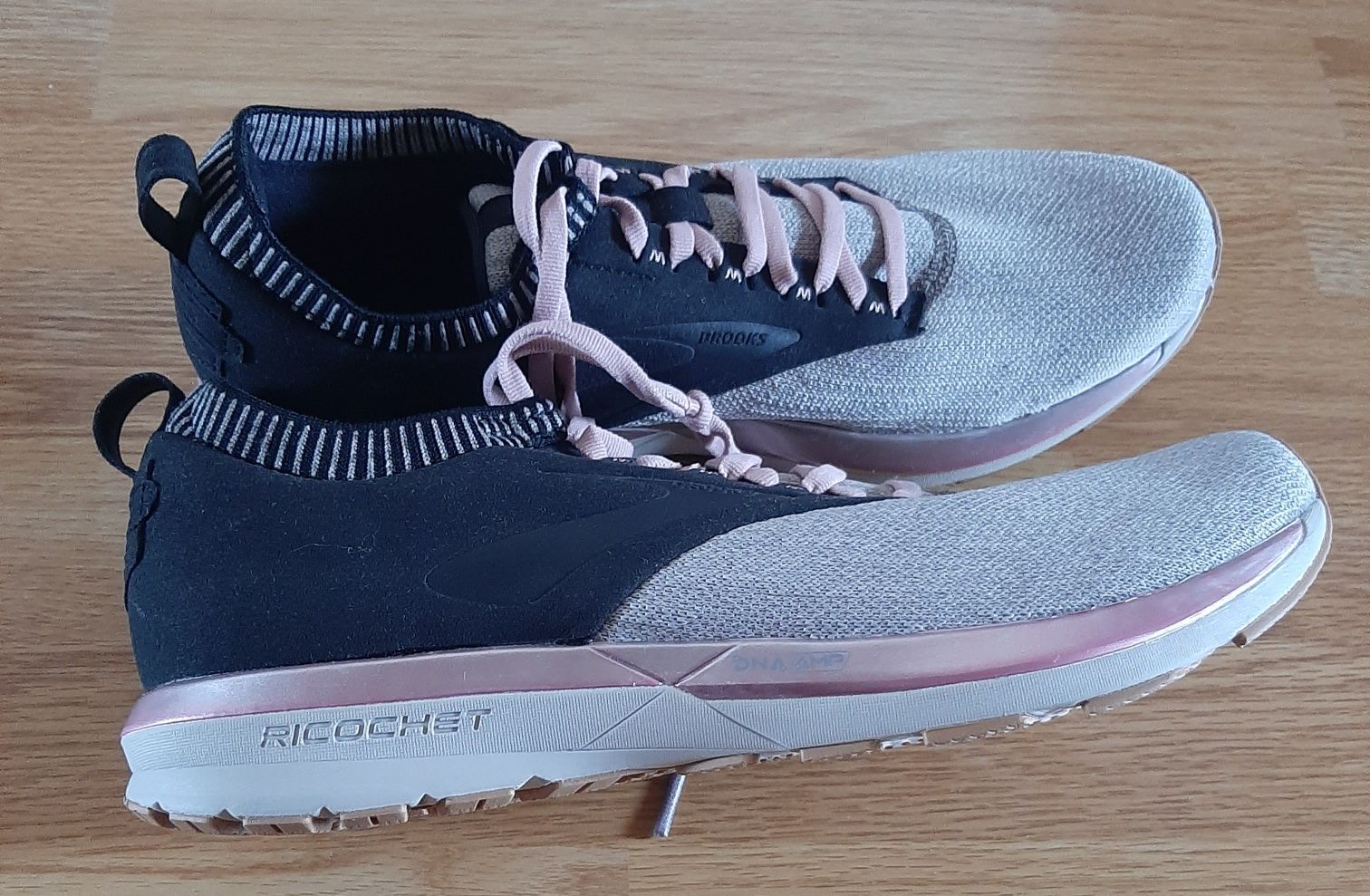 Buty sportowe Brooks Ricochet 44,5 nowe