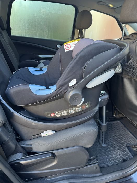 Nosidełko/fotelik samochodowy z bazą