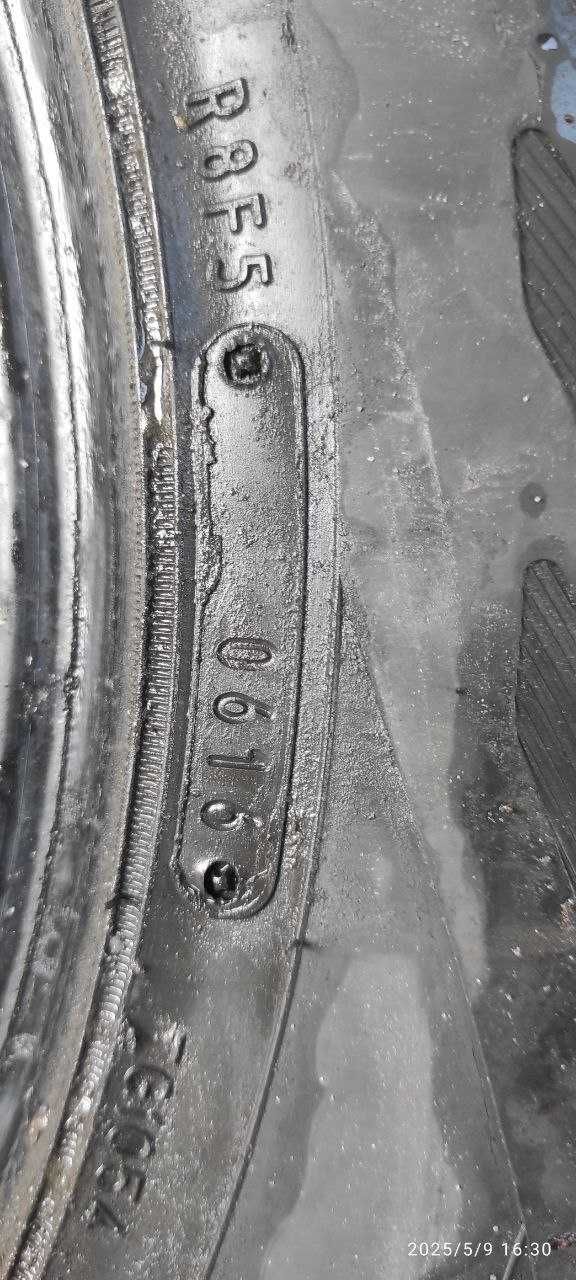 Всесезонные шины Dunlop GrandTrek AT3   225/65/17   2шт.