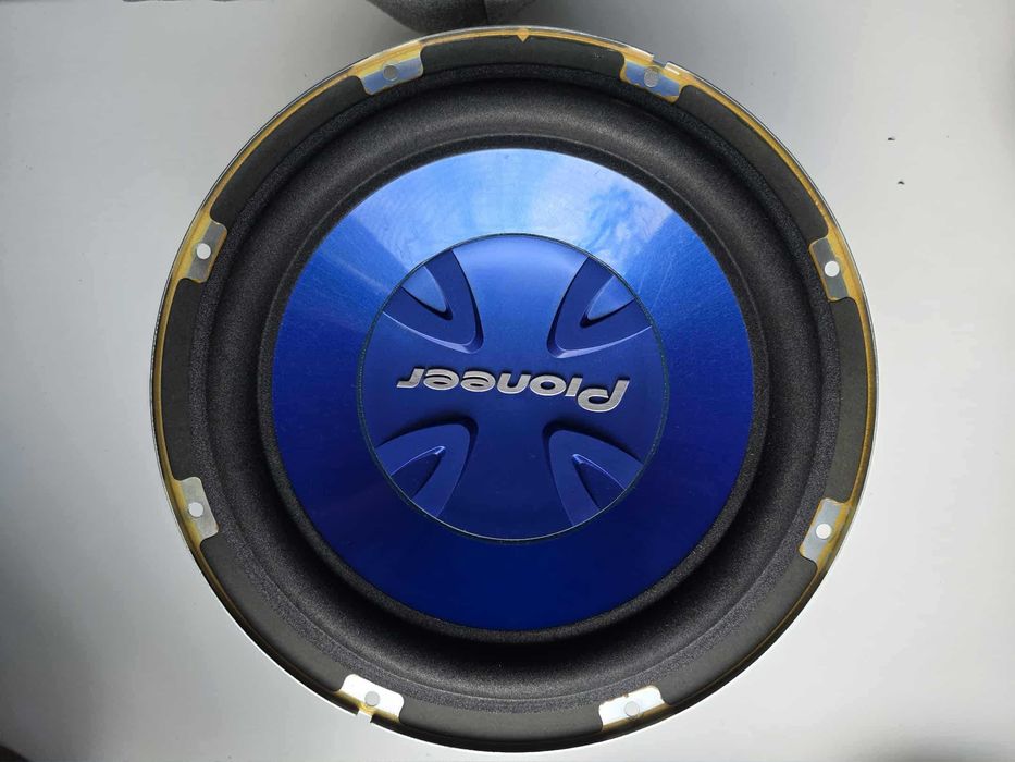 Głośnik niskotonowy, basowy 30cm Pioneer 800W