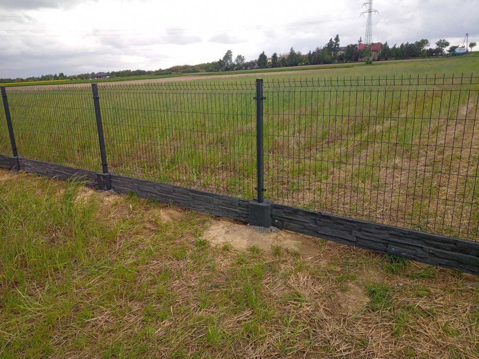 Podmurówki betonowe barwione, łączniki betonowe, panele ogrodzeniowe