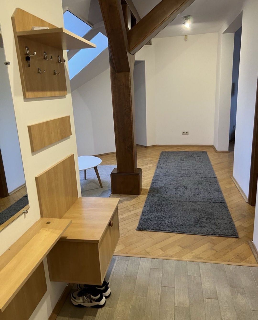 Оренда 2.5 квартири в самому центрі
