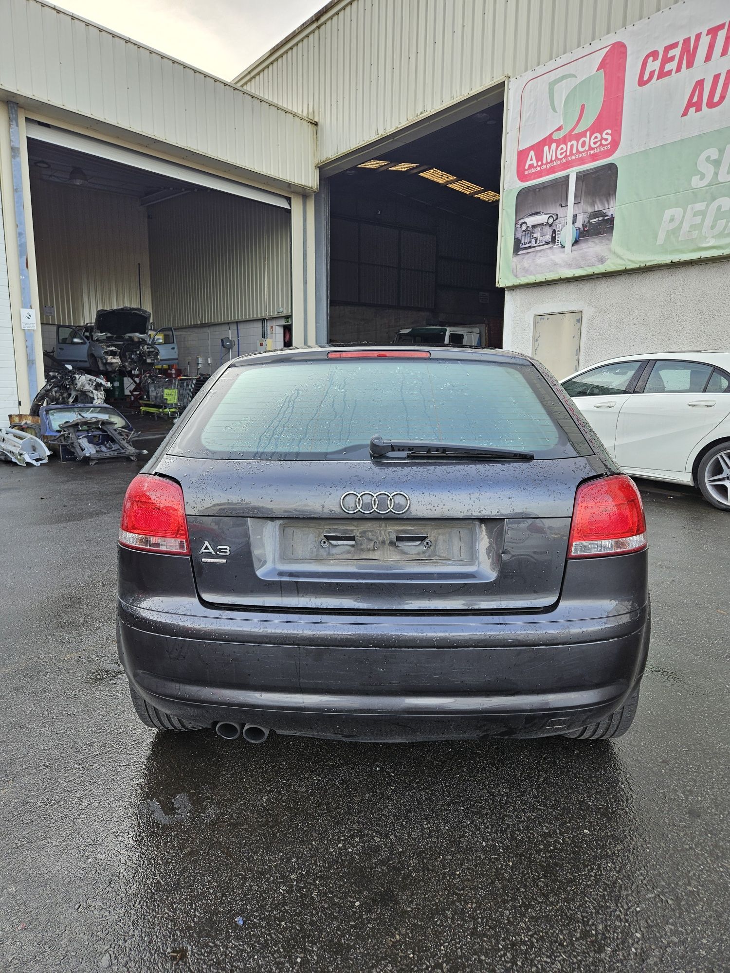 Audi A3 8P S Line 1.6 FSi de 2005 para peças