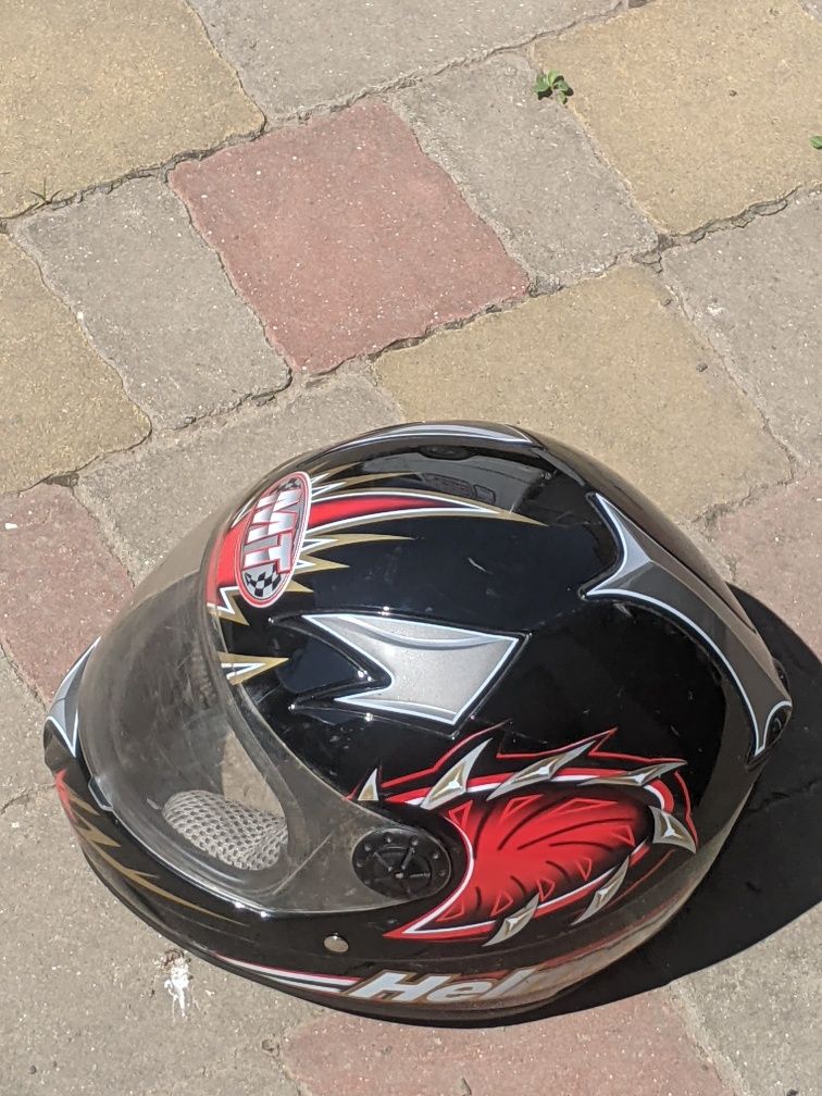 Продам шолом Helmet