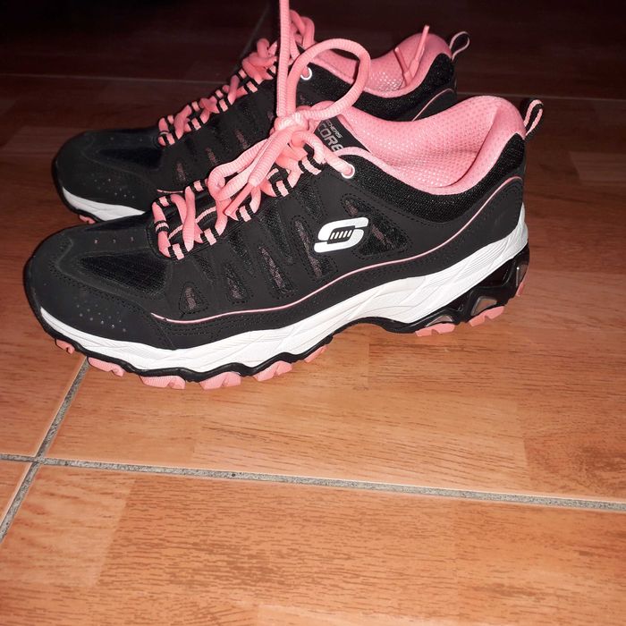 кроссовки scechers encora