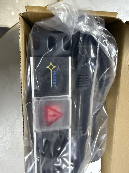 Listwa zasilajaca do skrzynki rakowej 8 gniazd