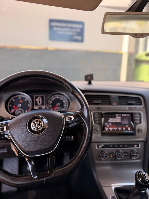 *Volkswagen Golf Variant 1.6 TDI*