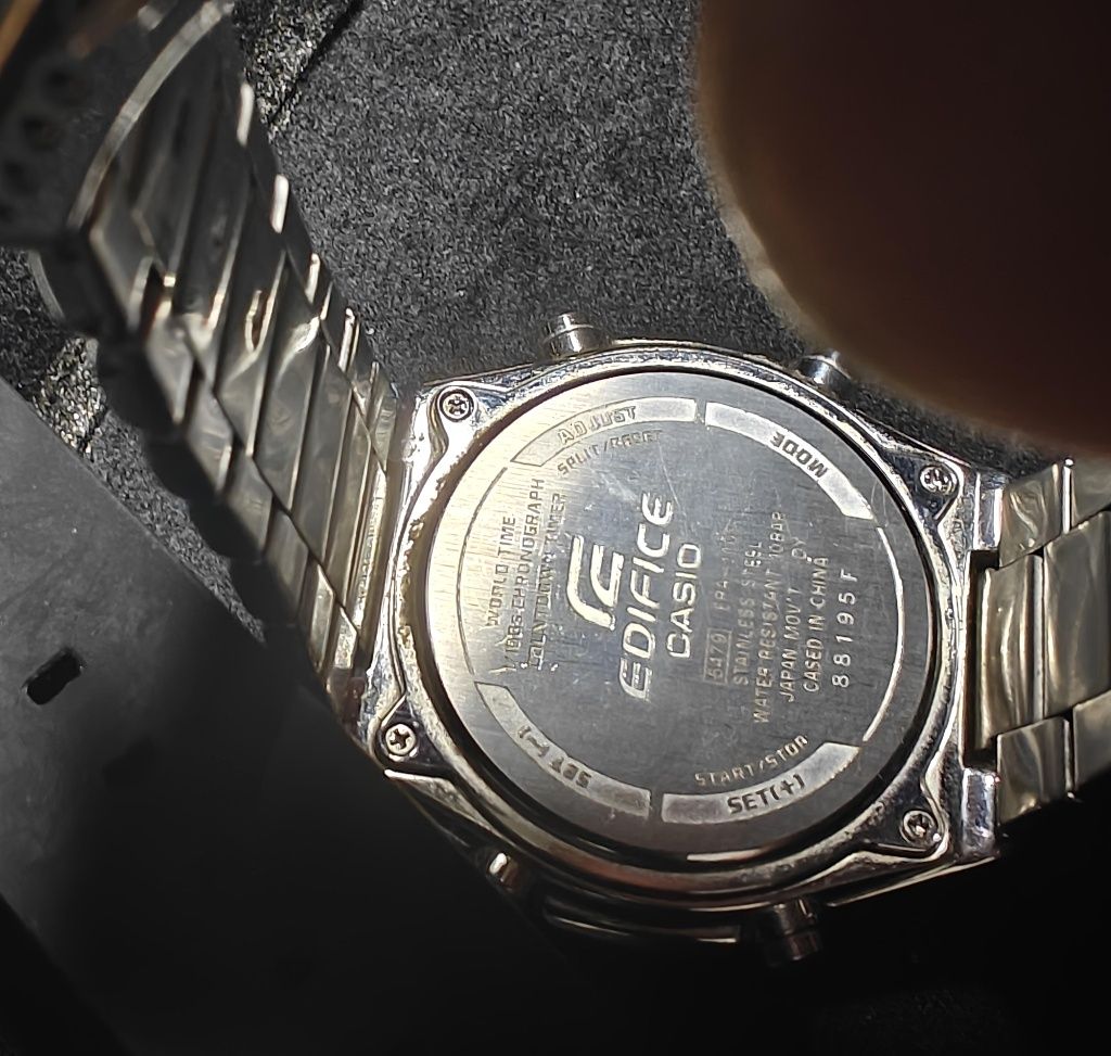 Sprzedam zegarki fossil, diesel, casio. W dobrym stanie.