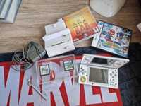 Konsola Nintendo DS + ładowarka stojąca hama + 4 gry