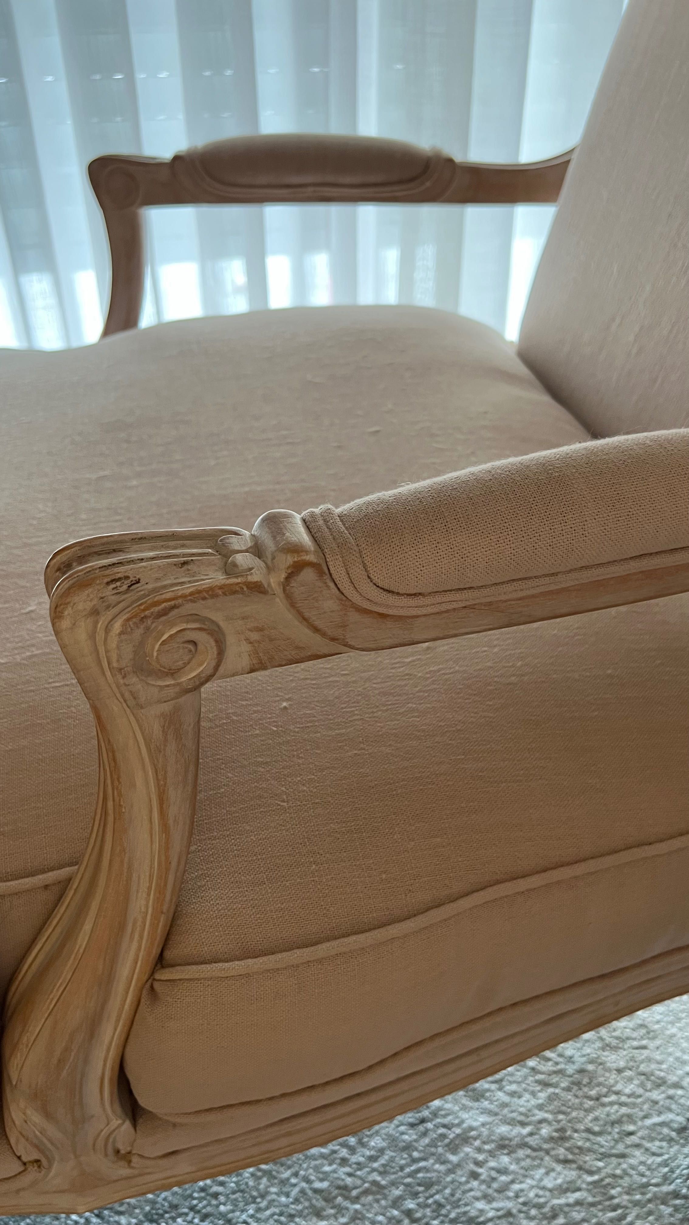 Conjunto de 2 poltronas/ cadeirões Maison Decor, em ótimo estado.