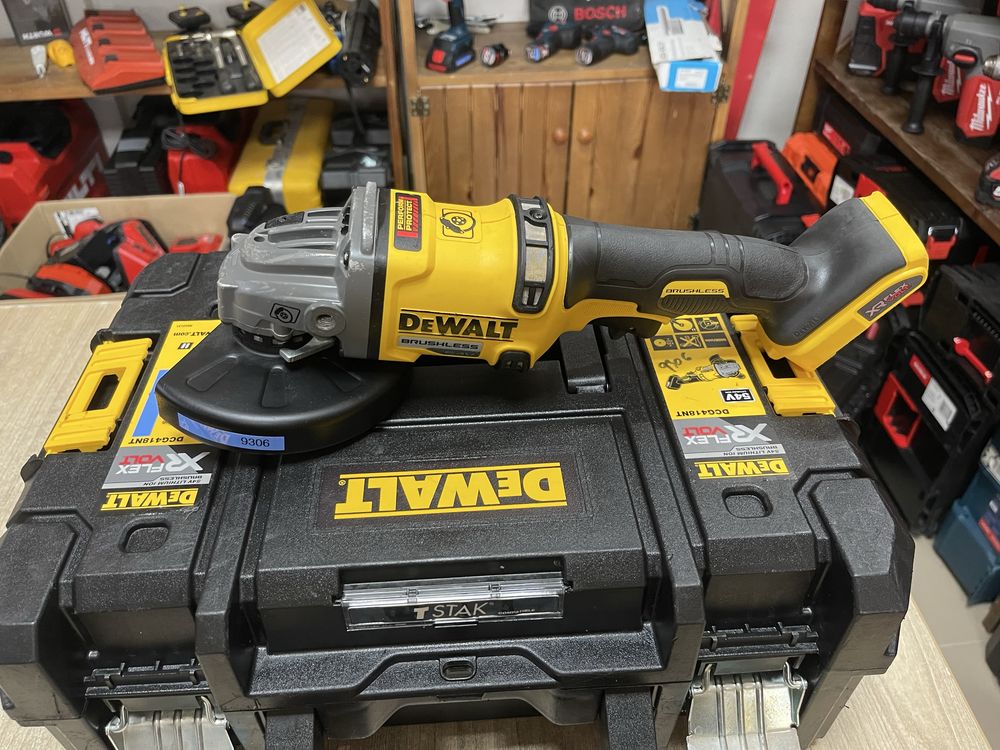 Dewalt DCG418 / безщіткова болгарка Девольт 125 мм