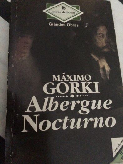 Máximo Gorki, livros do autor, preço por livro, portes grátis