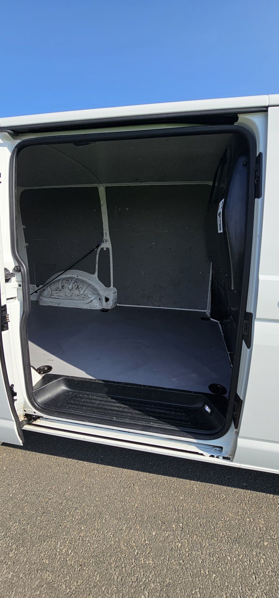 Vw Transporter T5 Lift 2.0 Xenon Klima alufelgi  BARDZO ŁADNY FV