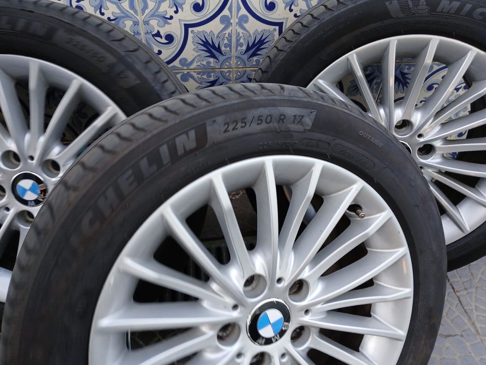 Jantes 17’ e pneu BMW