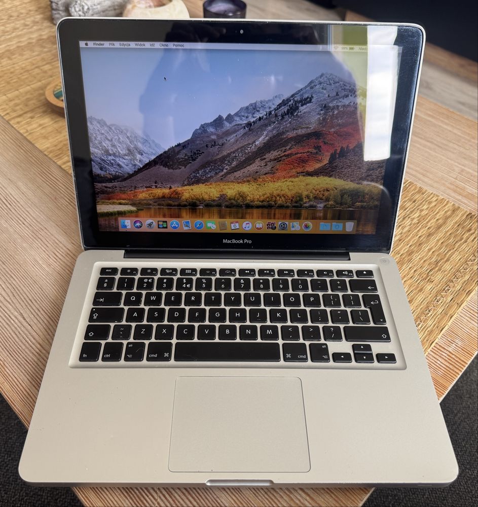 Macbook pro 13 cali Late 2011  fajna konfiguracja