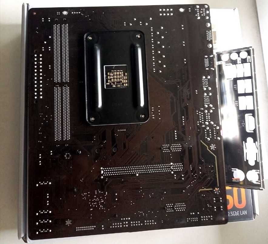 Материнська плата GIGABYTE B450M H AM4 mATX