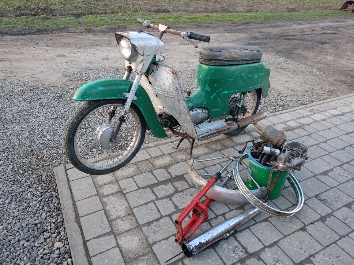 Jawa 50 typ 20 kaczka 1978rok+ części