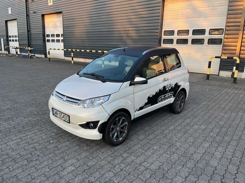 Aixam Crossover 7le, benzyna