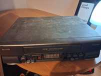 Magnetowid Sanyo VHR-286