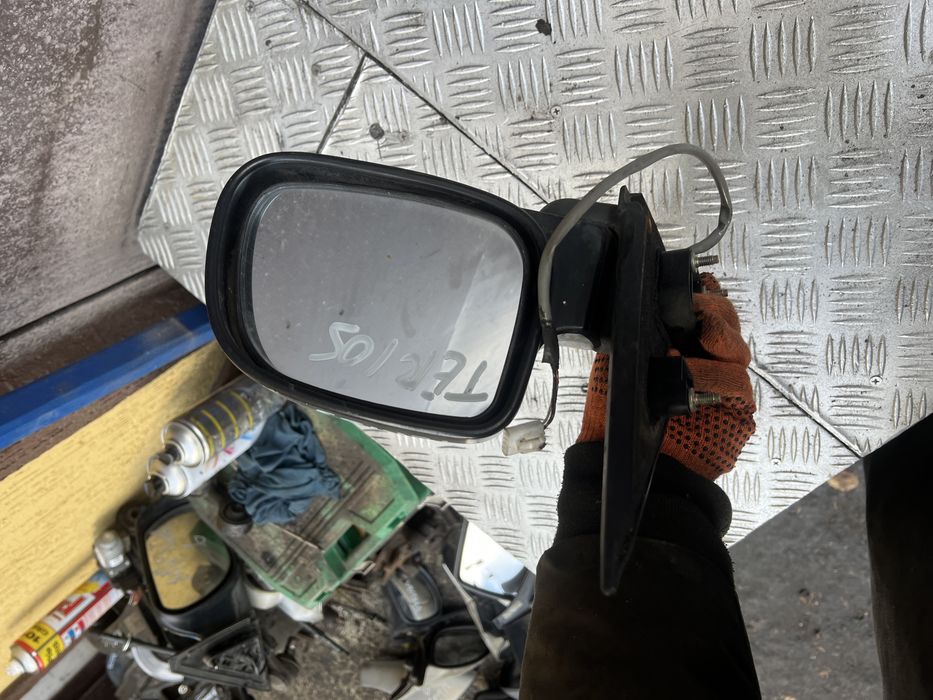 Зеркало боковое Daihatsu Terios 1999г Дайхатсу Териос