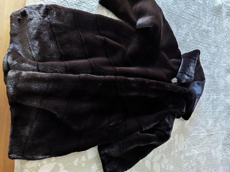 Зимова шуба, штучне хутро. 58-60р.