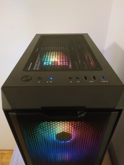 Komputer do gier Ryzen 5 3500X/RTX 2060 6 GB GDDR6/16 GB RAM DDR4/M2
