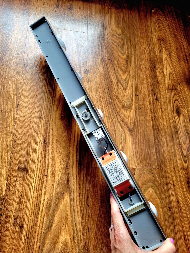 Lampa toaletka łazienka LED