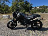 Benelli Leoncino 125