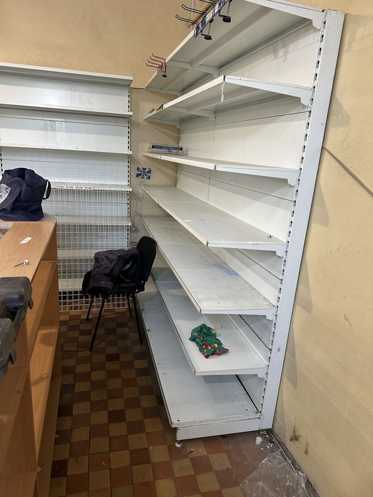 Торгівельне обладнання мебель