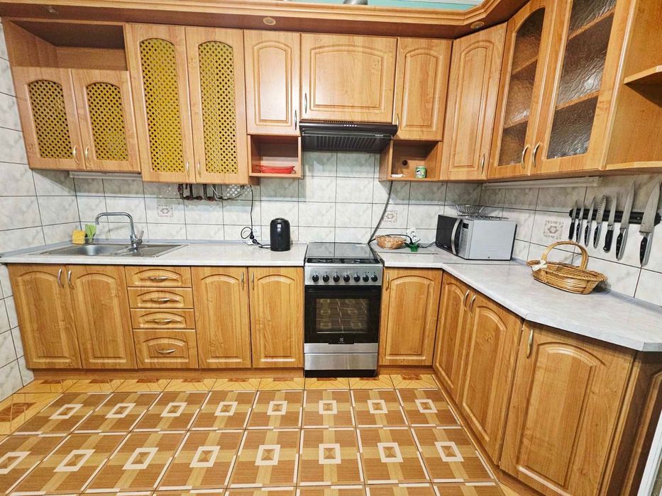 Оренда 2 кімнатна квартина вул Городоцька (район Киівстару).