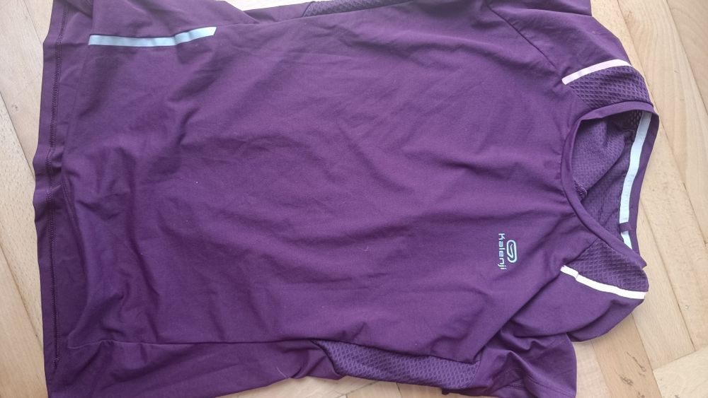 Sportowa koszulka z krótkim rękawem rowerowa rozmiar s kolor śliwka