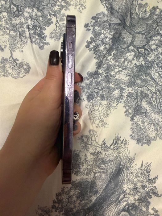 iPhone 14 Pro в гарному стані на 128