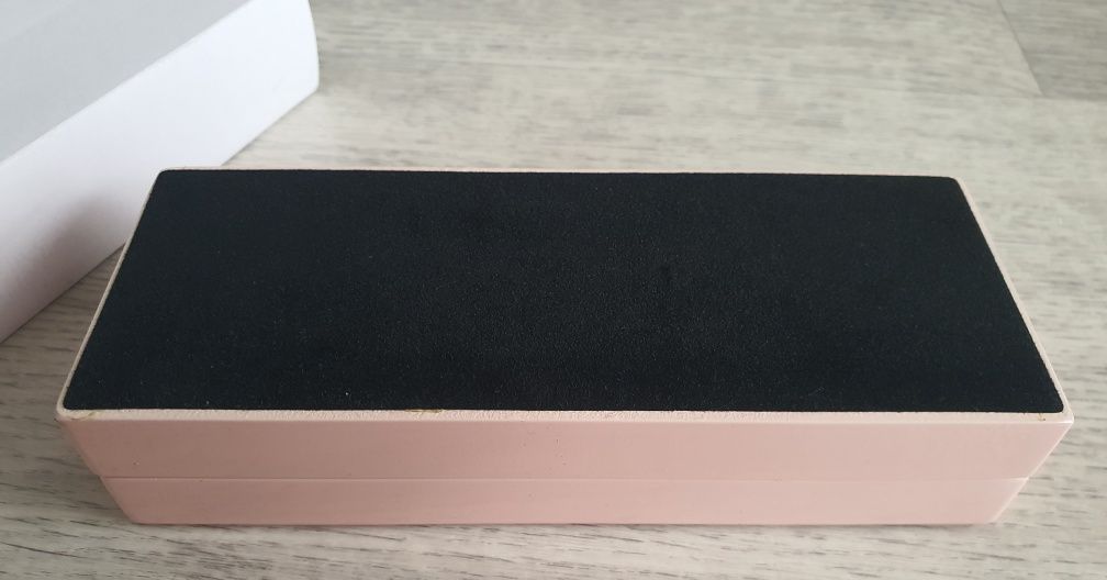 Pudełko, etui TOUS + gratis 2 torebki Tous. Nowe.