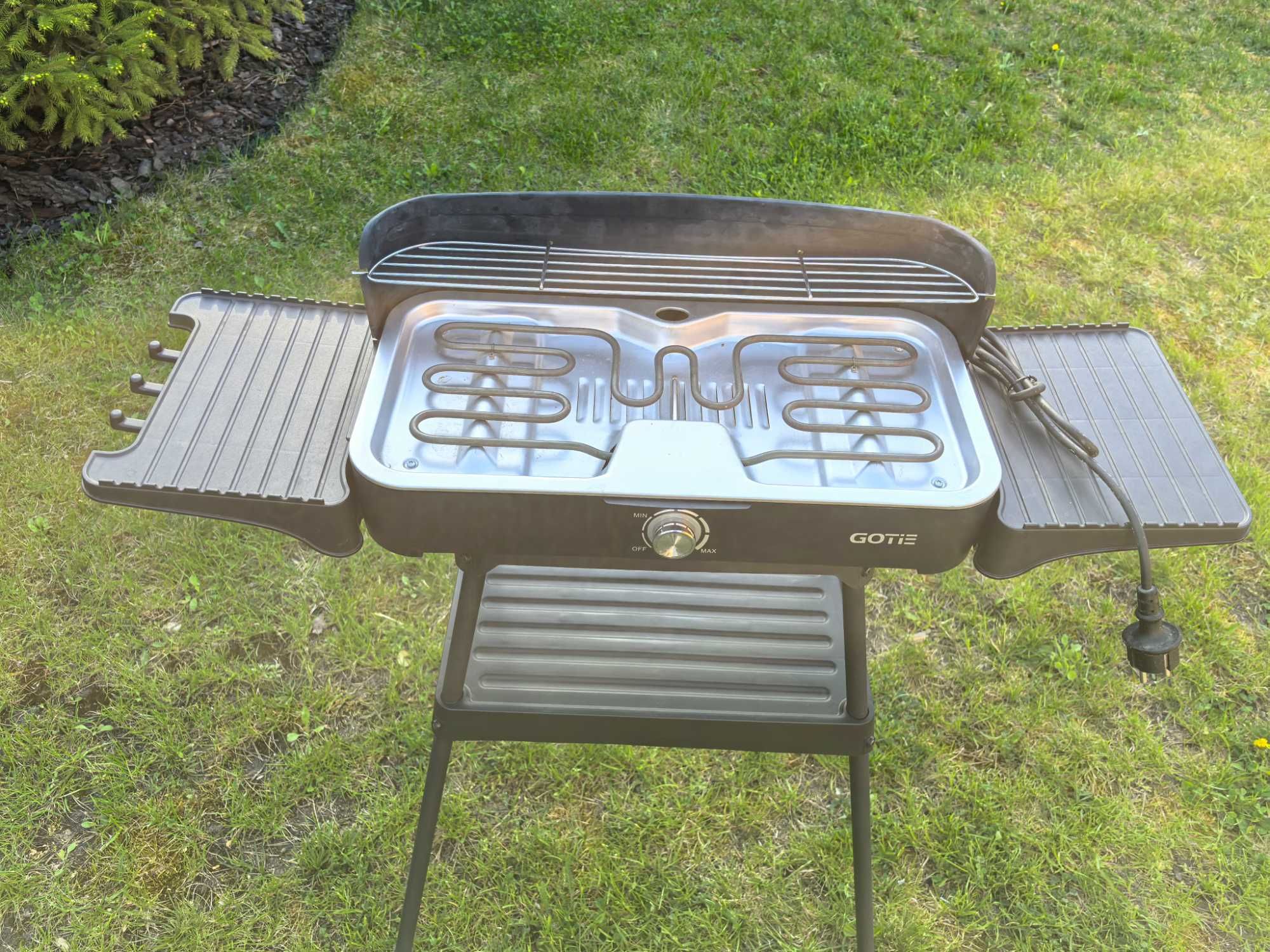 Grill elektryczny ogrodowy