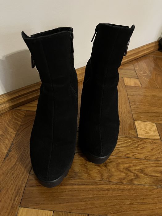 Черевики жіночі на підборах на зиму