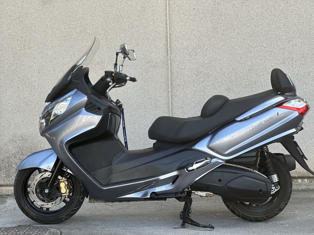 SYM MAXSYM 400i ABS - Só 4.600kms!