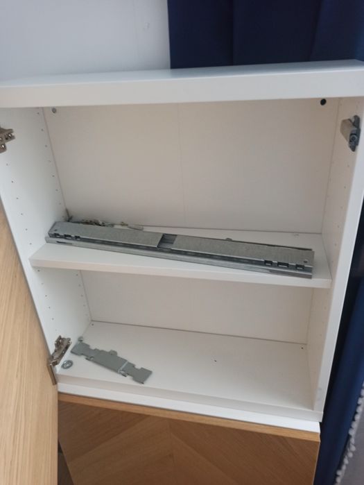 Dwie Szafki wiszące Ikea