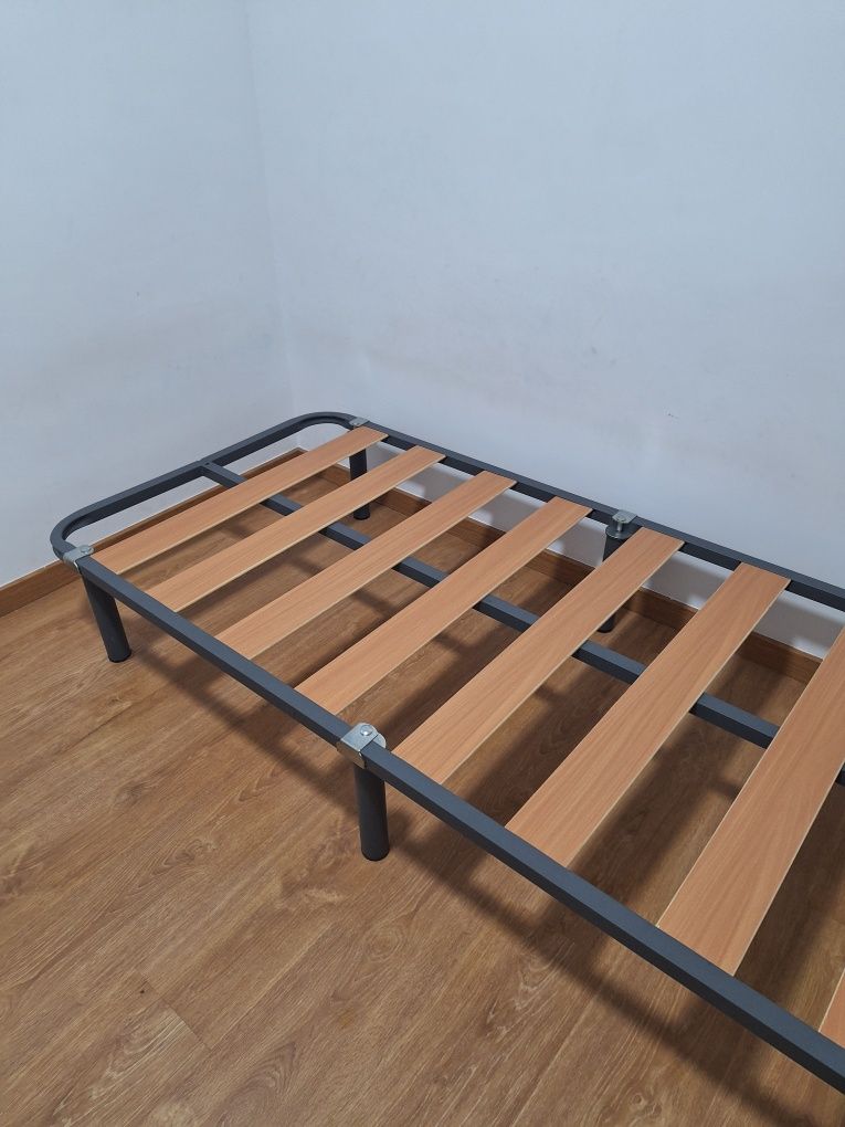 2 Estrados Cama c/ penas