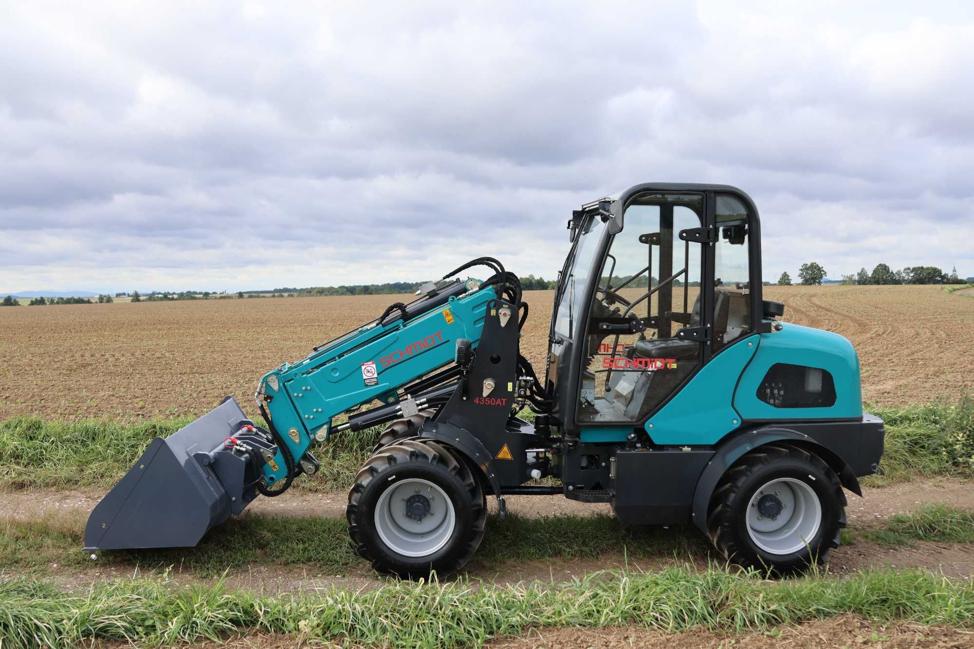 Ładowarka teleskopowa Schmidt 4350AT przegubowa NOWA 2025 KUBOTA