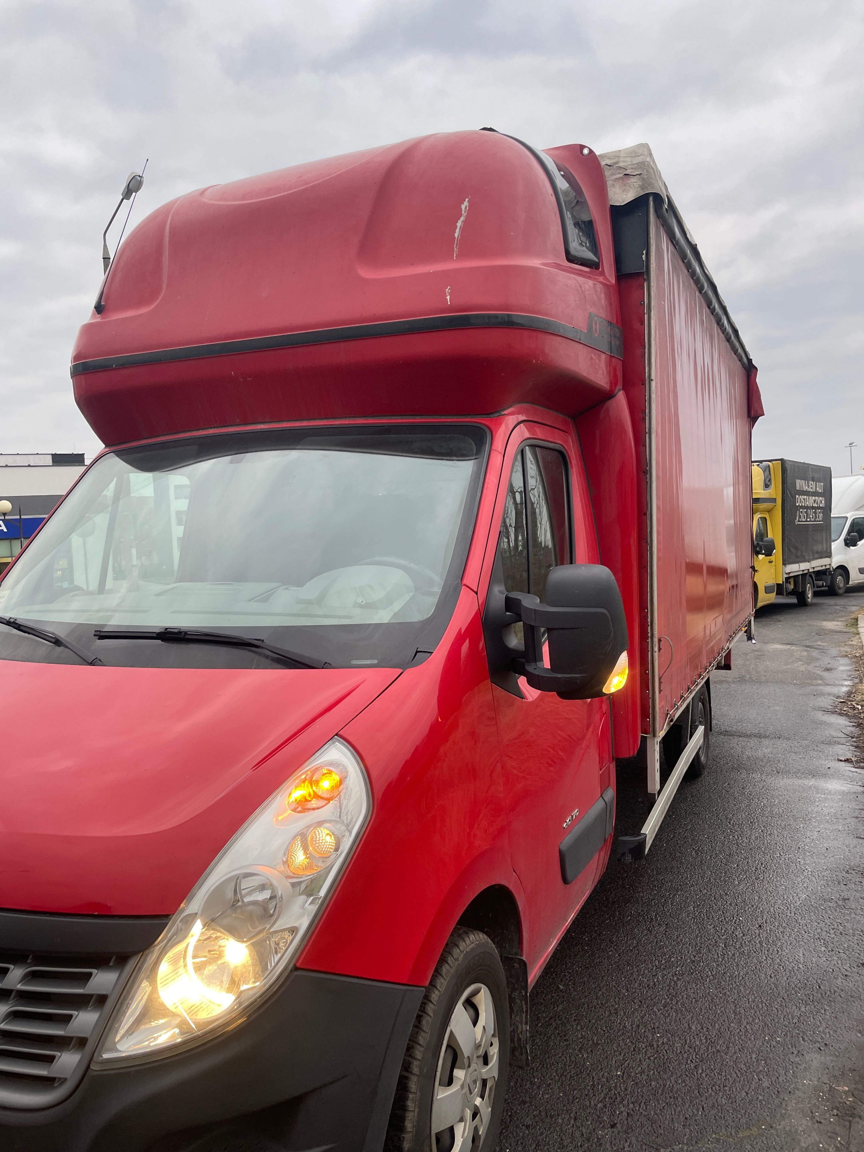 Wynajem busów Renault Master Plandeka -8,10,12 Wynajem aut dostawczych
