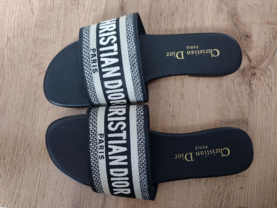 Klapki christian  dior rozm. 37