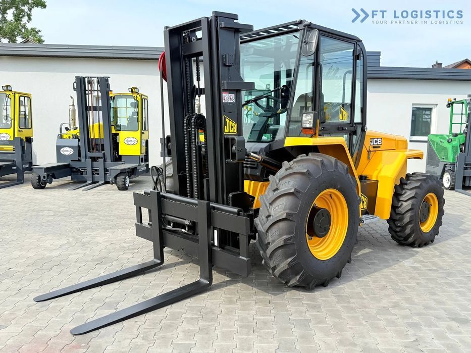 JCB 940 / DIESEL / TRIPLEX 4500MM / POZYCJONER / PRZESÓW WIDEŁ / 4T / NOWE OPONY / JAK NOWY  940 / DIESEL / TRIPLEX 4500 / POZYCJONER / Przesów wideł / 4T / TOP 1