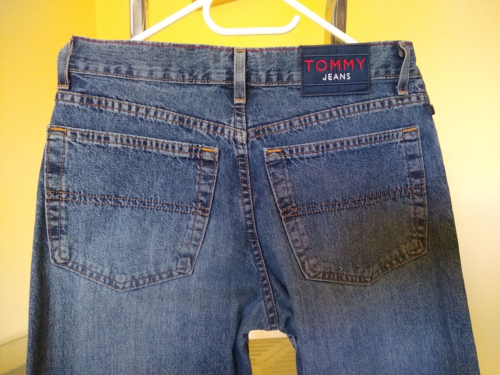 Tommy Hilfiger jeansy, Rozmiar w pasie ok. 78 cm, 31 cali