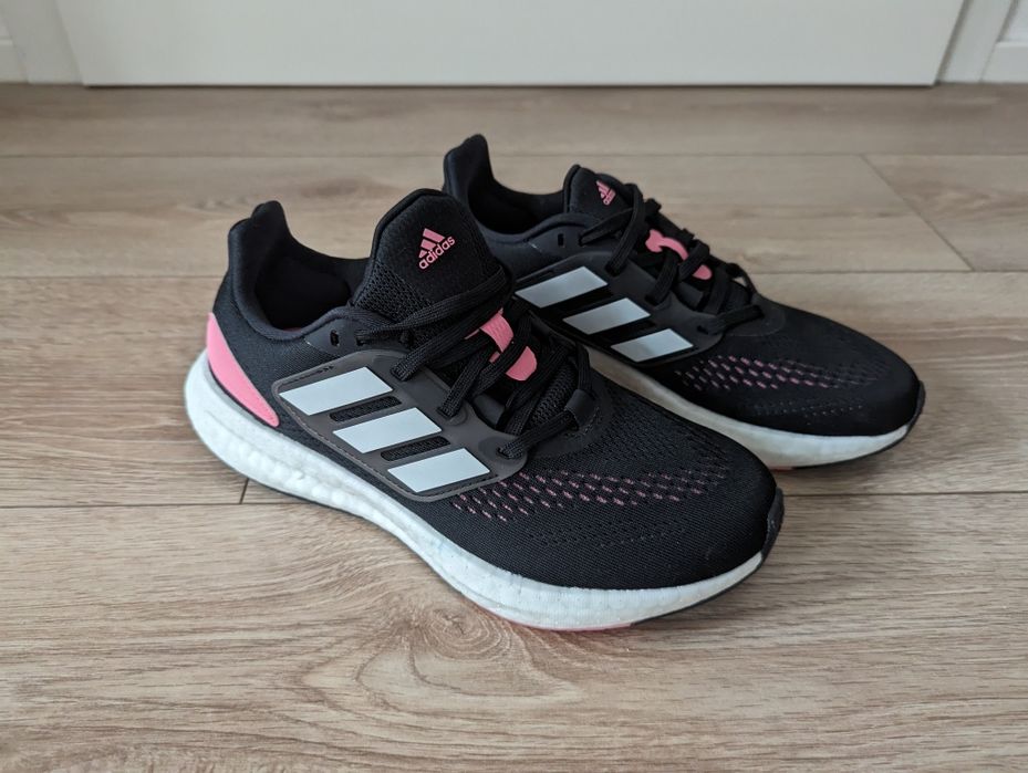 Кросівки для спорту від ADIDAS PUREBOOST 22 W ЕU 37 1/3, US 6, UK4 1/2