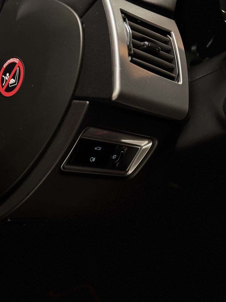 Найтильніший JAGUAR XF 2012 року 3.0 бенз
