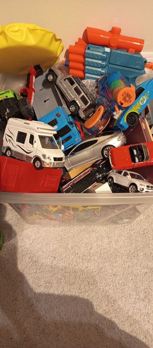 Duży zestaw zabawek dla chłopca