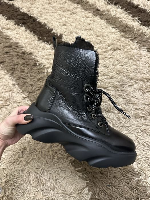 Продам Ботинки зимові натуральна шкіра і овчина