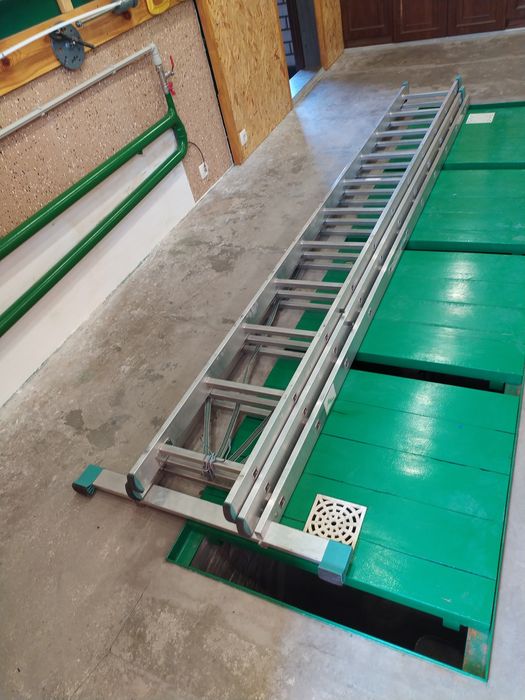 Лестница раздвижная, алюминиевая